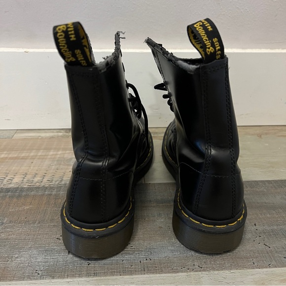 The Original Doc Martens 1460 AirWair black yellow - Picture 3 of 13